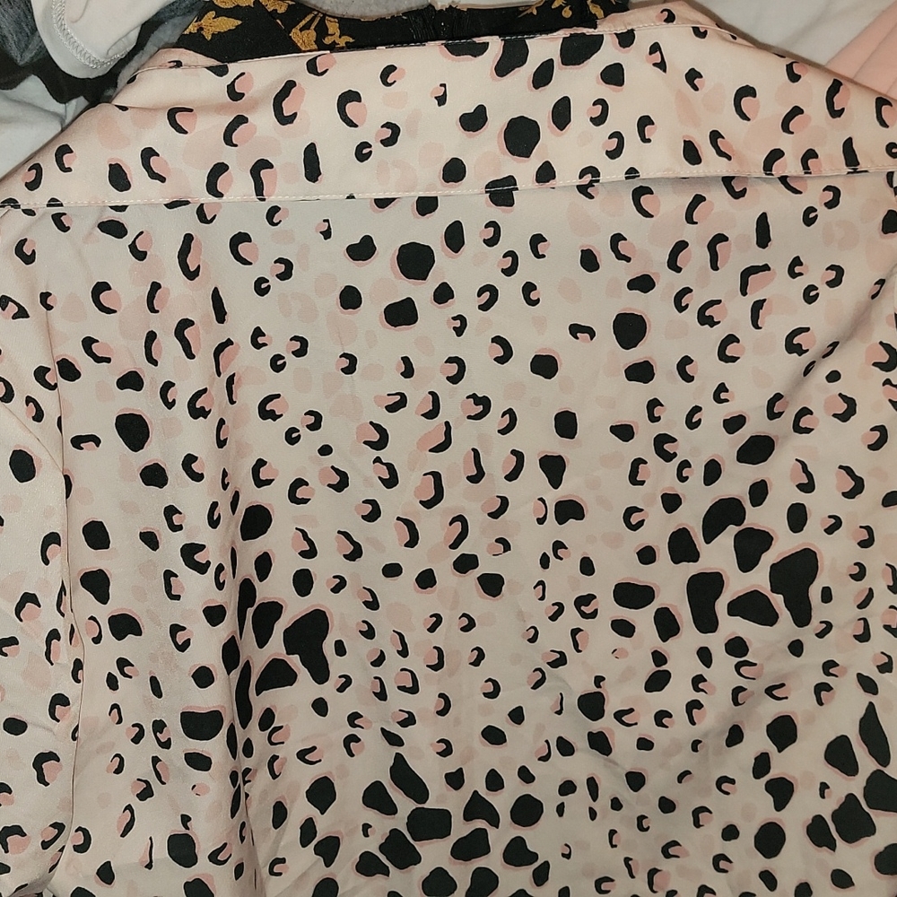 Shirt - Picture 3 of 3